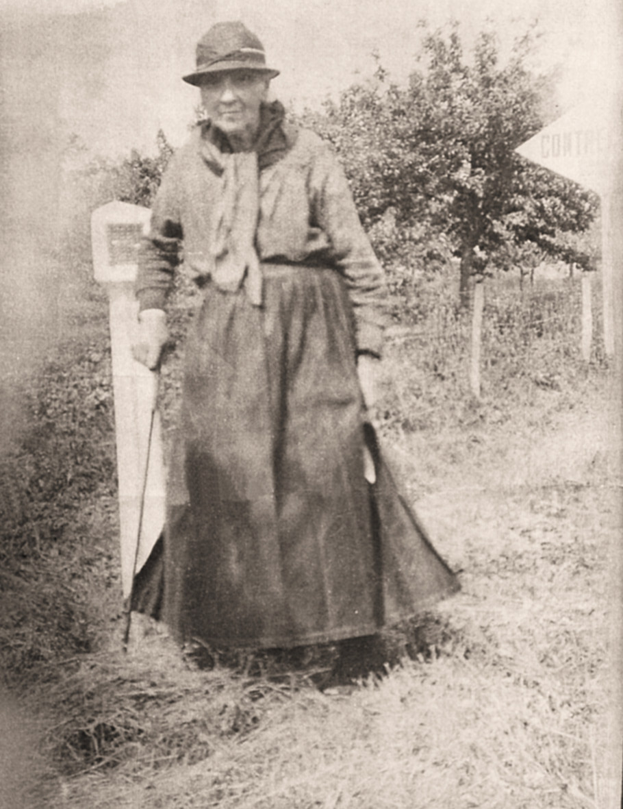 Lucile Georgine MONGIN (1868-1936)