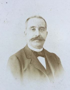 Individu à identifier